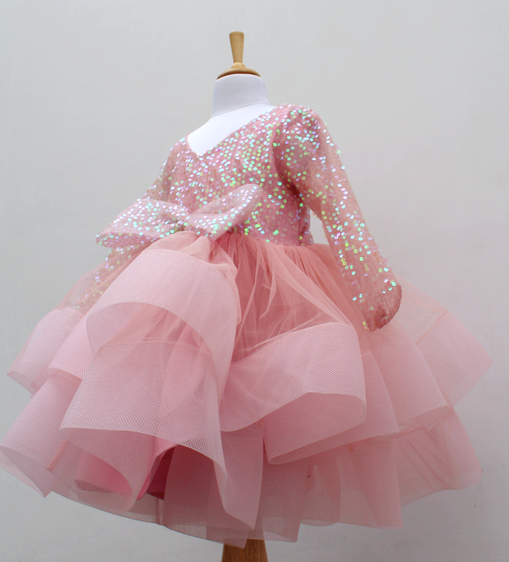 The 'Glittery Glow' Dress